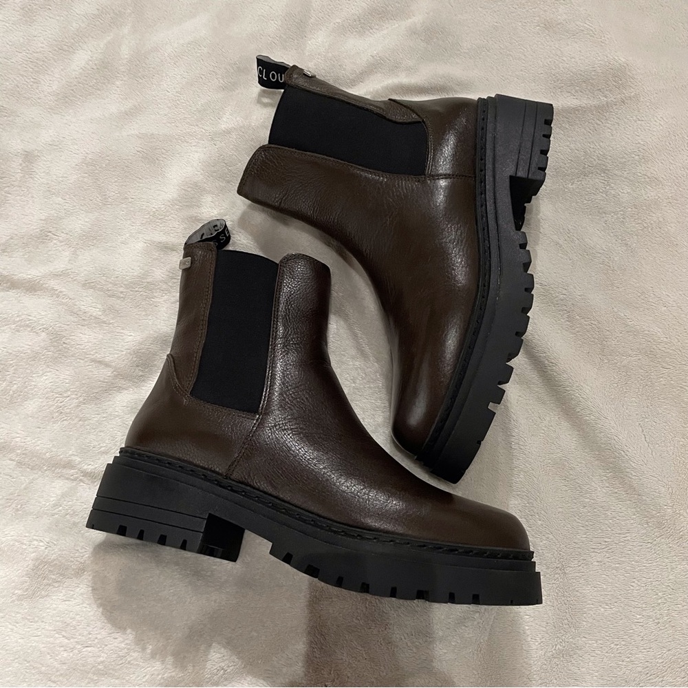 Musse&cloud brown boots woman us size 9 never worn. New